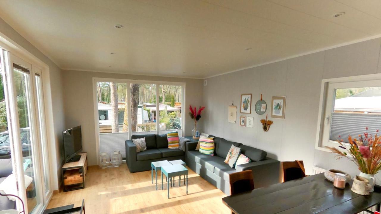Luxe Chalet Leeuwenhart - Recreation Only Hoenderloo Bagian luar foto